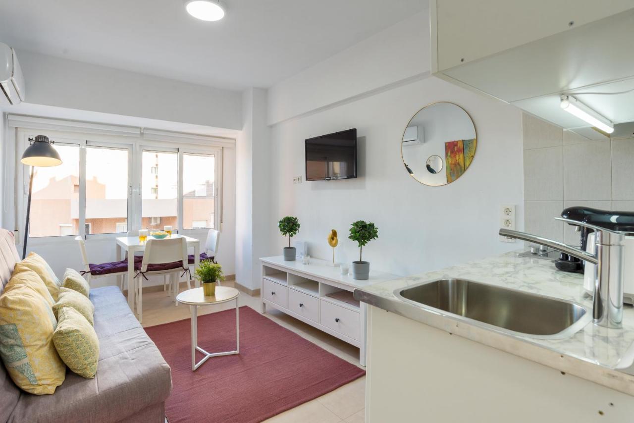 Mp6-Cathedral Views Apt Right On The Beach Apartment มาลากา ภายนอก รูปภาพ